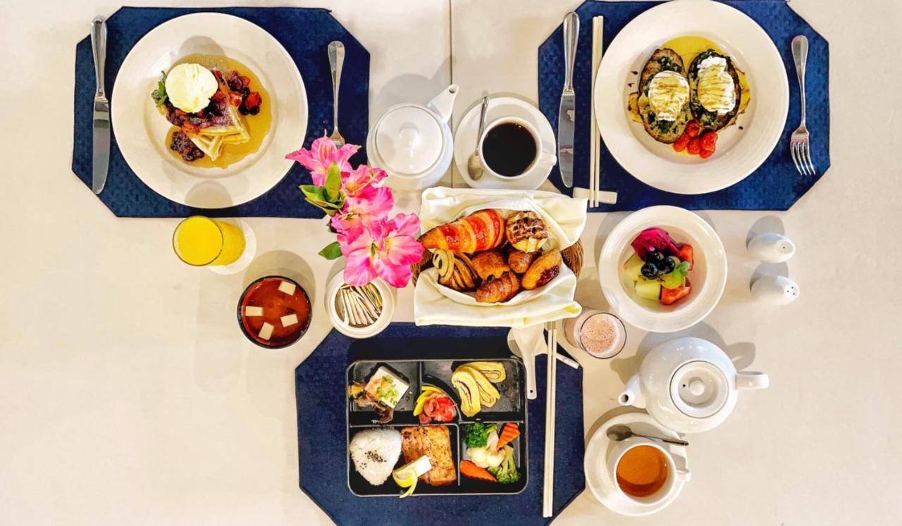 Palau Royal Resort Koror Ngoại thất bức ảnh