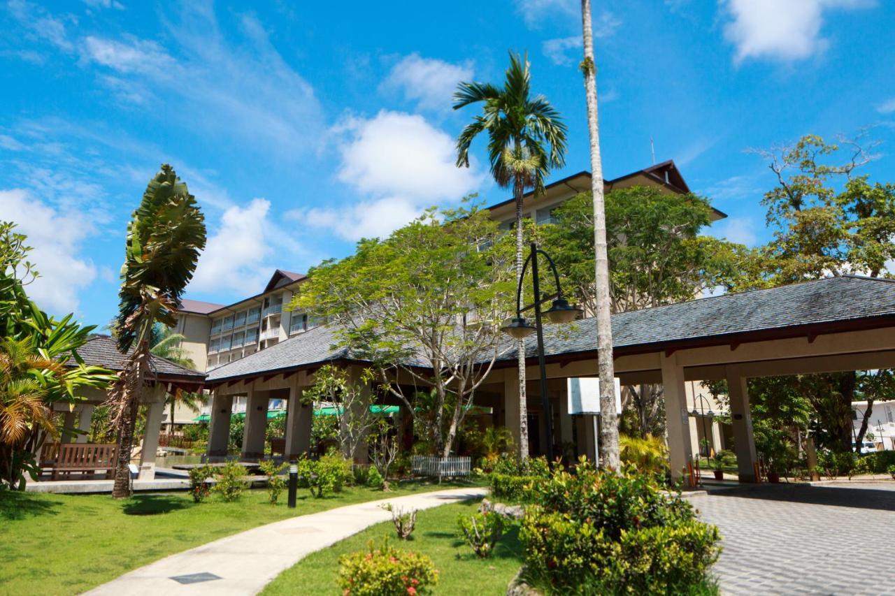 Palau Royal Resort Koror Ngoại thất bức ảnh