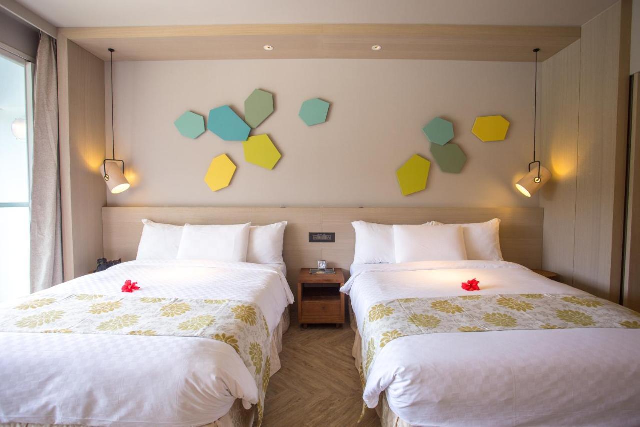 Palau Royal Resort Koror Ngoại thất bức ảnh