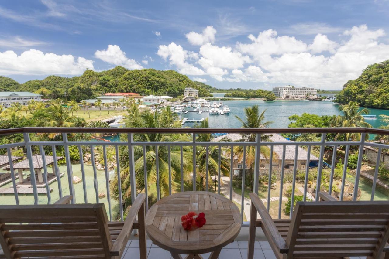 Palau Royal Resort Koror Ngoại thất bức ảnh