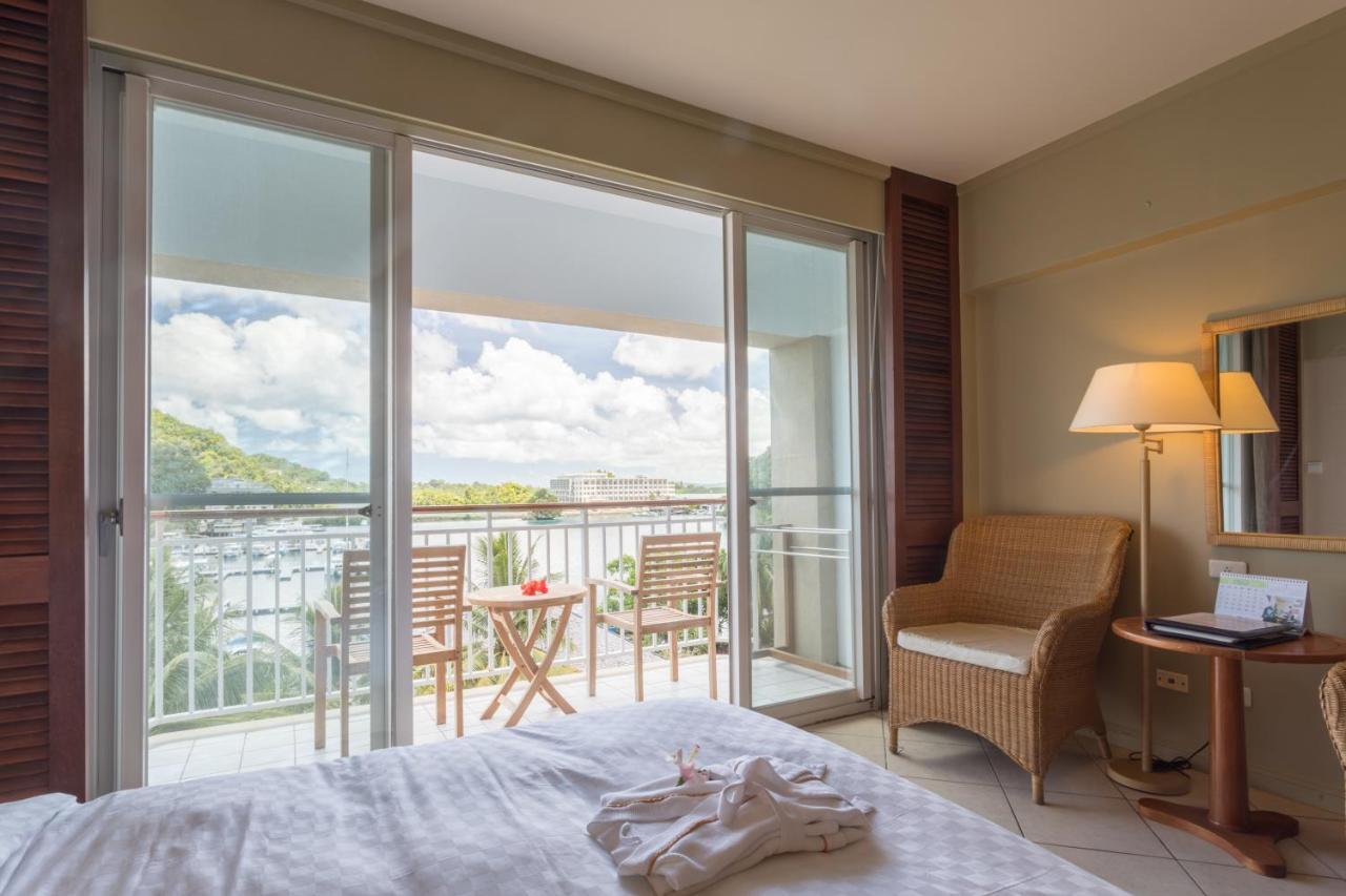 Palau Royal Resort Koror Ngoại thất bức ảnh